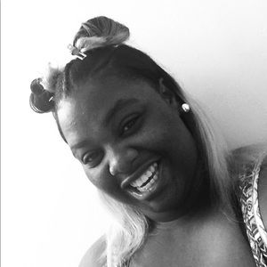 Meet your Posher, Shyvette